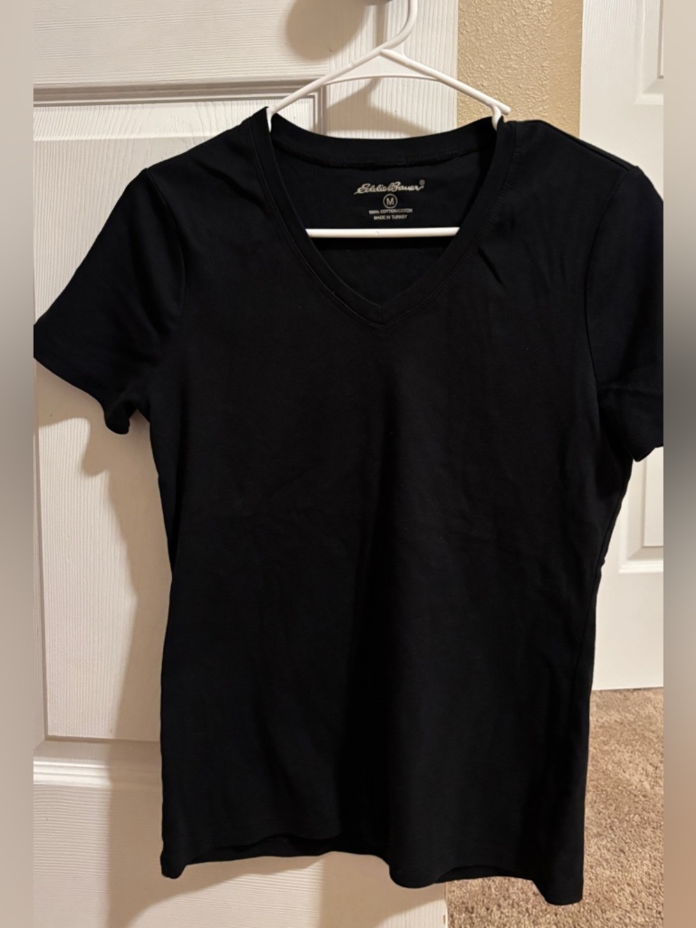 Eddie Bauer Black Short-Sleeve V-Neck Tee